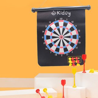 Custom magnetic dart board