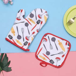 Kitchen gloves with mat set