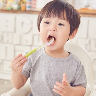 Baby silicone spoon