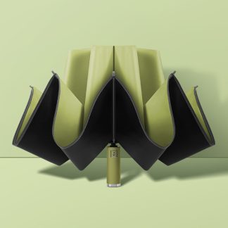 Creative 3 section foldable automatic carry umbrella